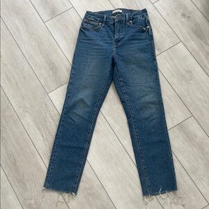 Good American Blue Straight Leg Jeans with Frayed Hem